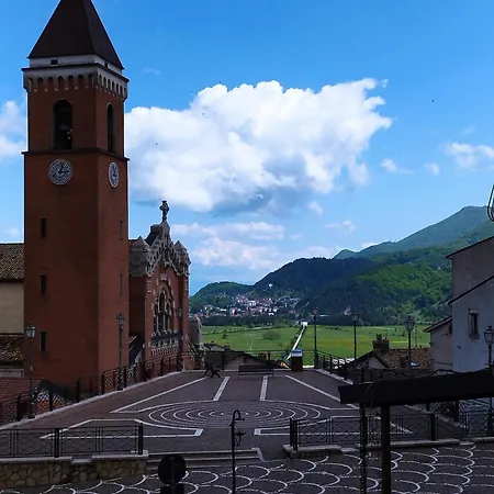 Montagna Casa Impero Ferienhaus Rivisondoli