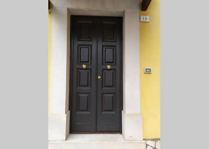 Montagna Casa Impero Tatil Evi *