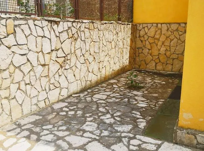 Montagna Casa Impero Tatil Evi *